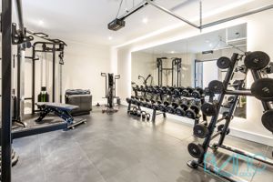 Photo 17- click for photo gallery